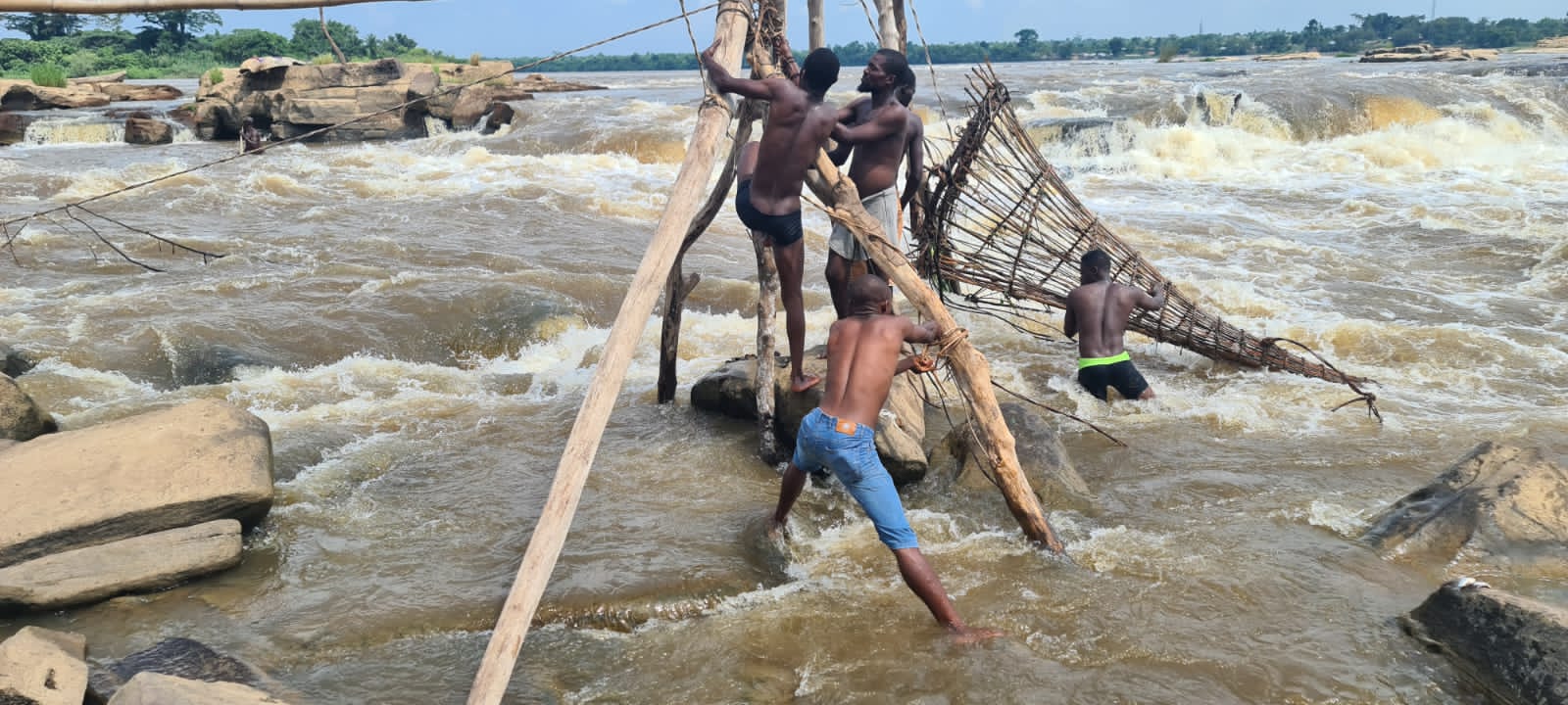 17 days Congo river tour